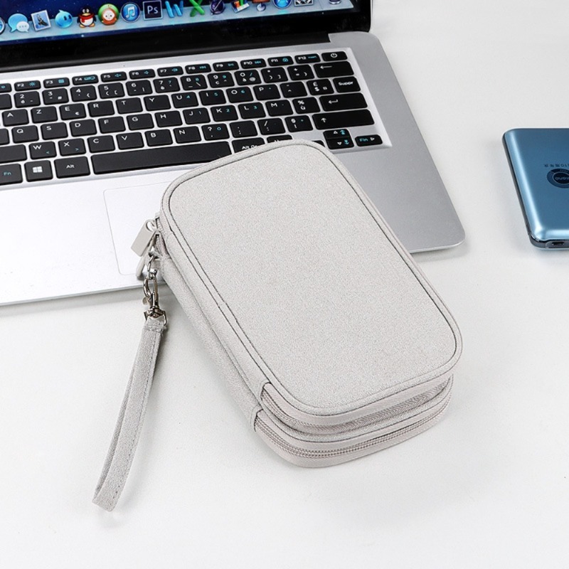 トラベルケーブルオーガナイザーケース、ケーブル、充電器、メモ - Office Tech Bag のレビューと価格