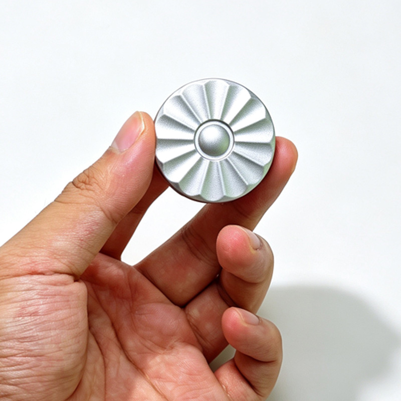 回転コイン磁気ハプティックスライダーフィジェットトイ 大人向 - Cool Office Tech Gadgets のレビューと価格